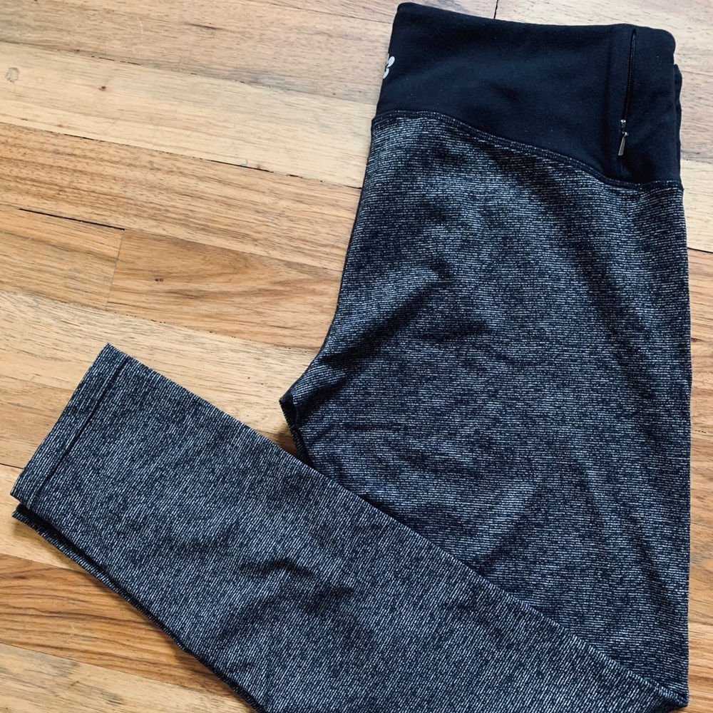 Tuff athletics grey and black leggings